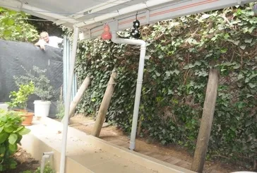 İstinat duvarı için halktan para istedi!