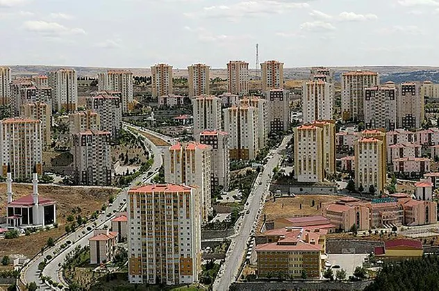 Milyonlarca kişiyi ilgilendiriyor! Evinizin değeri yarı yarıya düşebilir! Sitede oturanlar...