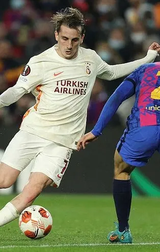 Galatasaray zorlu Barcelona deplasmanında müthiş savaş verdi! İstanbul'a avantajlı döndü