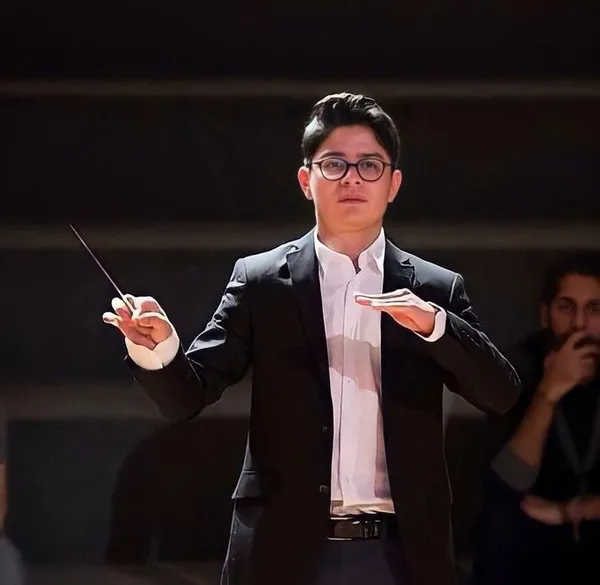 savcilik-10-aydir-tacizcinin-pesinde-genc-kiz-yasadigi-dehseti-sosyal-medyadan-anlatti-1659678212840.jpg Tacizci şef 10 aydır ortada yok! Yurt dışına mı kaçtı?-5