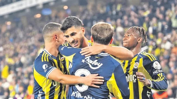 Fenerbahçe Stuttgartı ağırlıyor