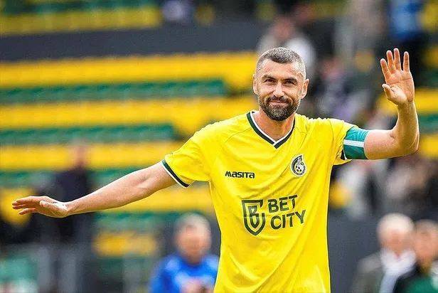 son-dakika-burak-yilmaz-futbolu-biraktigini-acikladi-1685971597723.jpeg Son dakika: Burak Yılmaz futbolu bıraktığını açıkladı-7