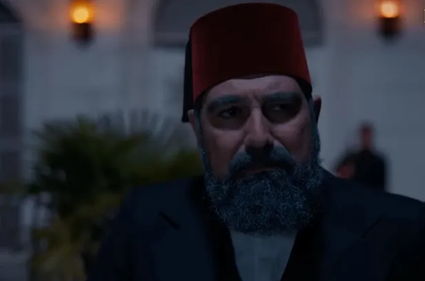 kalici-bir-iz-birakmisti-payitaht-abdulhamidde-gidisati-degistirecek-veda-bir-de-ustune-ernest-cassel-suksesi-1612511565820.jpg Kalıcı bir iz bırakmıştı! Payitaht Abdülhamid'de gidişatı değiştirecek veda! Bir de üstüne Ernest Cassel süksesi...-6