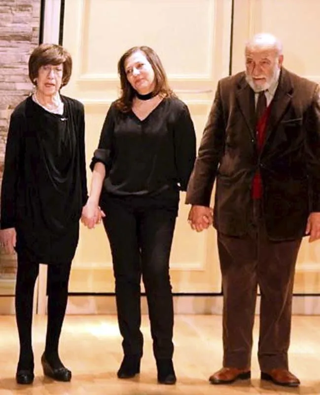 Boşansa da soyadını mezara kadar taşıdı! Ayşen Gruda’yı eski eşiyle aynı sahnede buluşturan 40 yıllık dilek... - 8