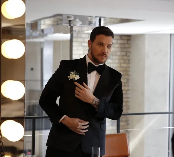 40-yasindaki-sinan-akcil-bekarlik-yerine-gore-sultanlik-deyip-bombalari-art-arda-patlatti-genc-popcu-aleyna-ti-1657572965835.jpg 40 yaşındaki Sinan Akçıl ‘bekarlık yerine göre sultanlık’ deyip bombaları art arda patlattı! Genç popçu Aleyna Tilki’yi arayıp...-11