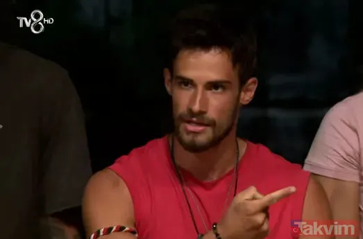 Survivor Mert Öcal açtı ağzını yumdu gözünü 'gerizekalı...' Önce Acun Ilıcalı sonra da sağ kolu Hakan Hatipoğlu derken... - 15
