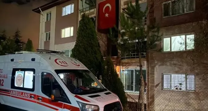 yureklere-ates-dustu-piyade-uzman-cavus-ahmet-arslan-ve-piyade-sozlesmeli-er-semih-yilmazin-aci-haberi-baba-oc-1703364317009.jpeg Yüreklere ateş düştü! Piyade Uzman Çavuş Ahmet Arslan ve Piyade Sözleşmeli Er Semih Yılmaz'ın acı haberi baba ocaklarına ulaştı!-6