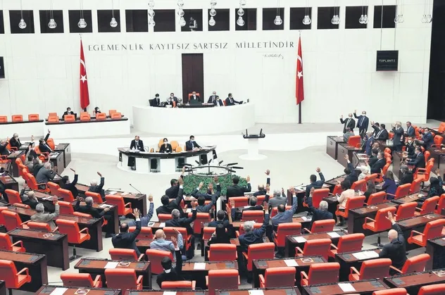AK Parti anayasa önerisini yılbaşından önce sunacak: Dikkat çeken Kabine detayı
