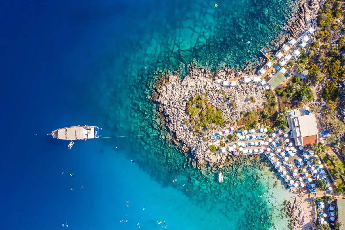 turkiyenin-turizm-geliri-ilk-6-ayda-257-milyar-dolar-oldu-1785487354534.jpeg Türkiye'nin turizm geliri ilk 6 ayda 25,7 milyar dolar oldu-2