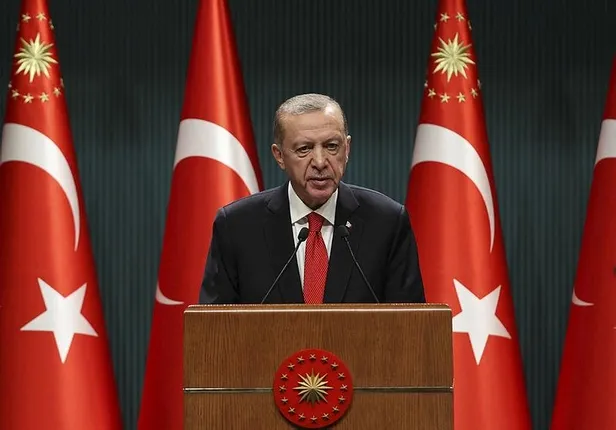 baskan-erdogandan-provokator-kilicdarogluna-sert-tepki-pkknin-kacirdigi-12-13-yasindaki-kizlarimiz-icin-de-ayn-1670864996809.jpeg Başkan Erdoğan'dan provokatör Kılıçdaroğlu'na sert tepki: PKK'nın kaçırdığı 12-13 yaşındaki kızlarımız için de aynı tepkiyi bekliyoruz-3