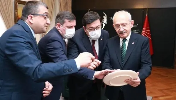 chpli-canakkale-can-belediye-baskani-bulent-ozun-rusvet-tarifesi-ortaya-cikti-1655302044744.jpg CHP'li Çanakkale Çan Belediye Başkanı Bülent Öz'ün rüşvet tarifesi ortaya çıktı-2