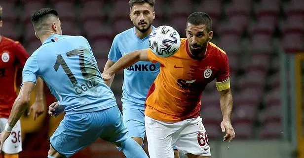 Arda Turan 9 yıl sonra forma giydi