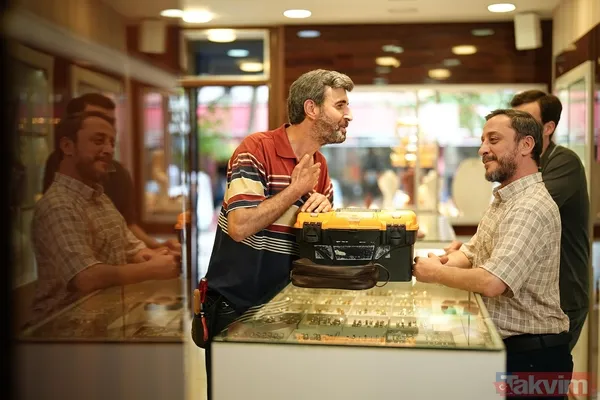 Aile Saadeti'nde kim kimdir? Vildan Atasever, Burak Dakak, Buse Meral, Hakan Yılmaz... - 19