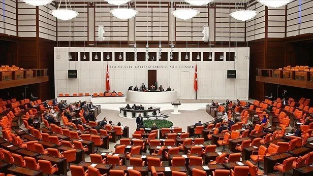 son-dakika-yabanci-para-ve-altinini-tlye-ceviren-kurumlara-vergi-istisnasi-getiren-kanun-teklifi-tbmmde-kabul-1642439725860.jpeg Son dakika: Yabancı para ve altınını TL'ye çeviren kurumlara vergi istisnası getiren kanun teklifi TBMM'de kabul edildi-2