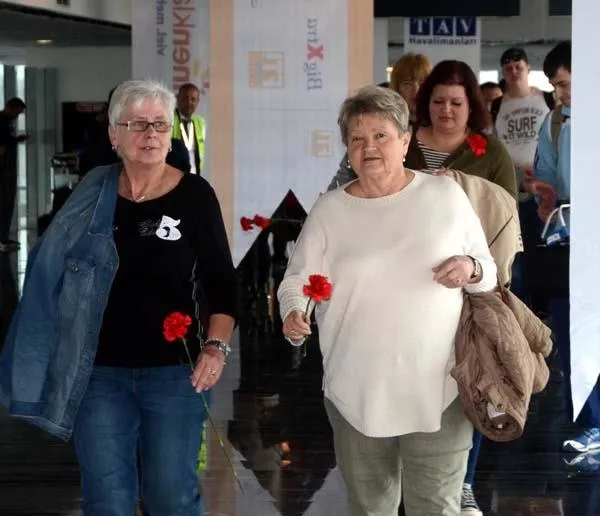 Bodrum'a gelen sezonun ilk turist kafilesi karşılandı!-16