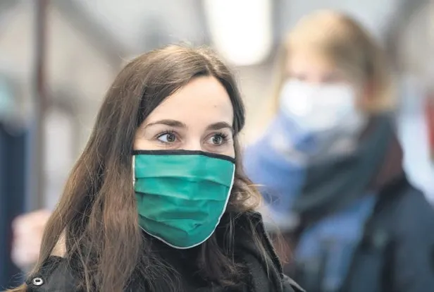 İngiltere'de tarihi yayın: Kraliçe 2’nci Elizabeth 68 yılda 4'üncü kez ulusa seslenecek-4