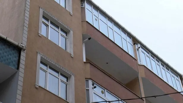 Esenler'de facia! Namaz kıldıktan sonra oturan abisinin kafasına sıktı-3