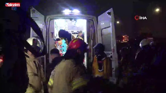 Pendik’te feci kaza: Taksi kontrolden çıktı 3 ölü 1 yaralı