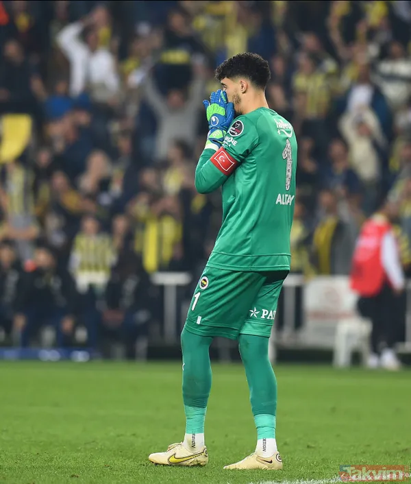 Altay Bayındır sürprizi! İtalyan devi peşinde: 30 milyondan aşağı giderse yazık olur - 10