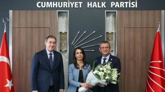 CHP'de DEM kaosu: Van'da DEM Parti adayının "mazbatasının iptalini" isteyen CHP'li Yasin Arslan'ın ihracı talep edildi-4