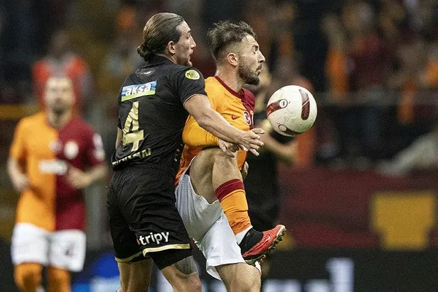 Aslan evinde kükredi: G.Saray A.Gücü'nü yenerek üst üste altıncı kez kazandı-6