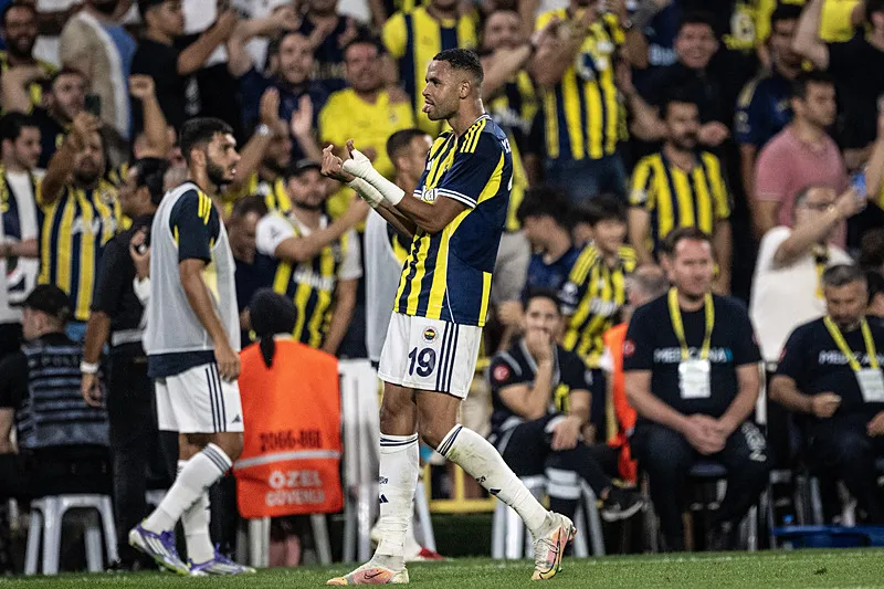 Jose Mourinho'dan kadroya Benfica ayarı! Göztepe maçında forma onların - 3