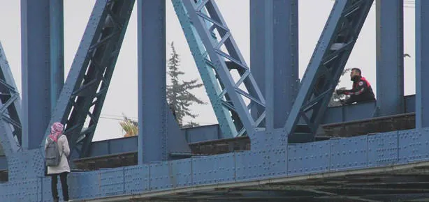 Önce terk etti sonra kurtardı