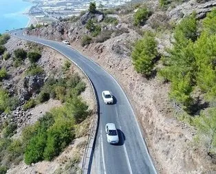 Bakan Turhan açıkladı: Akdeniz Sahil Yolu akıllanıyor