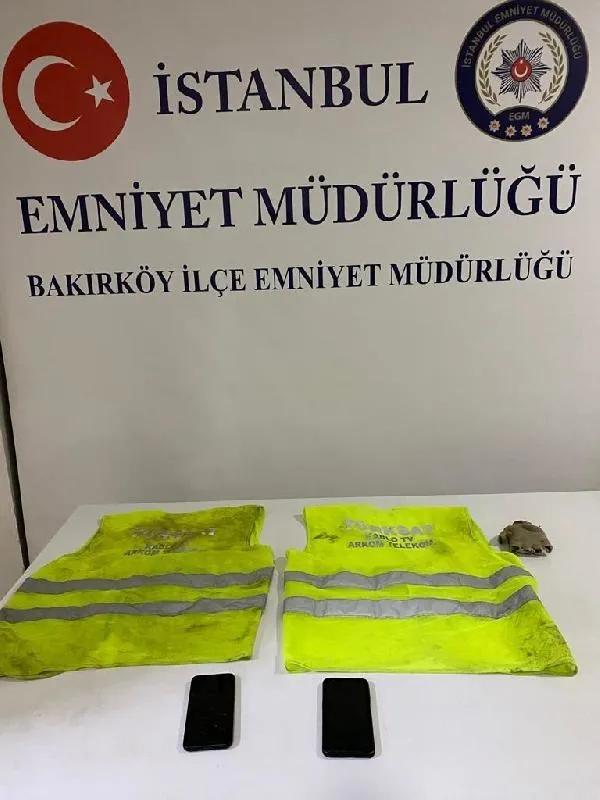 SON DAKİKA: Bakırköy'de işçi gibi giyinip 2 bin 200 metre kabloyu böyle çaldılar-3