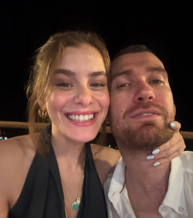 seda-sayanin-beni-o-oynasin-dedigi-gelini-ilayda-alisandan-ilk-cevap-geldi-1768547136494.jpg Seda Sayan’ın "Beni o oynasın" dediği gelini İlayda Alişan’dan ilk cevap geldi!-4