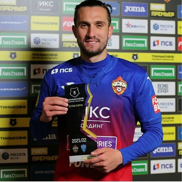 trabzonspordan-jean-philippe-gbamin-bombasi-gorusmeler-basladi-1661353968470.jpg Trabzonspor'dan Jean-Philippe Gbamin bombası! Görüşmeler başladı-4