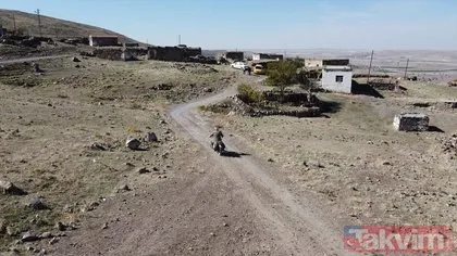 10 yıldır köyde tek başına yaşıyor! Çocukluğunun geçtiği köyü terk etmeyen Selami Salman’ı Aksaray Valisi ziyaret etti