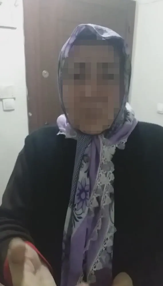 boyle-evlat-olmaz-olsun-esenyurtta-annesini-1702211905734.jpeg Böyle evlat olmaz olsun | Esenyurt'ta annenin çığlıklarına komşuları yetişti: Oğlum beni öldürecek-3