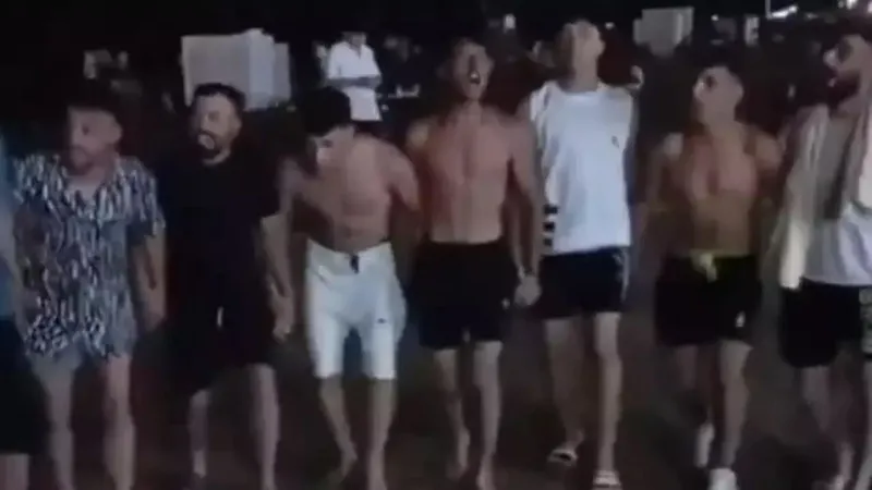 once-mersin-simdi-de-agri-pkk-halayli-sistematik-provokasyon-1721888148792.jpeg Mersin'deki terör halayı