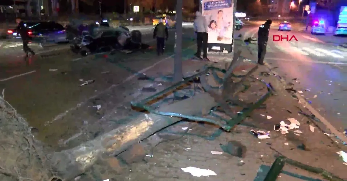 Şişli’de otomobil takla attı: 2 yaralı