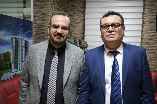 kizini-taciz-ve-tehdit-eden-adami-olduren-baba-kadir-isik-tahliye-edildi-allah-dogrunun-yar-ve-yardimcisi-olsun-1614371934687.jpg Kızını taciz ve tehdit eden adamı öldüren baba Kadir Işık tahliye edildi: Allah doğrunun yar ve yardımcısı olsun-6