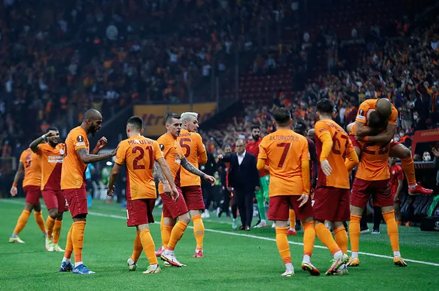 Galatasaray'da hedef 1 taşla 2 kuş! Cimbom Barça deplasmanında dünyanın gözü bu maçta