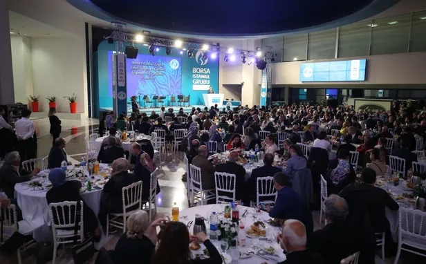 Berat Albayrak, şehit ve gazi aileleriyle iftarda buluştu-3