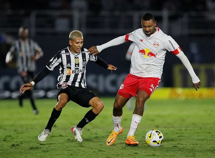 Aslan’ın hedefi Luan Candido: Angelino'nun yerine sol bek arayan Cimbom, Brezilyalı futbolcuyu listesine ekledi-4