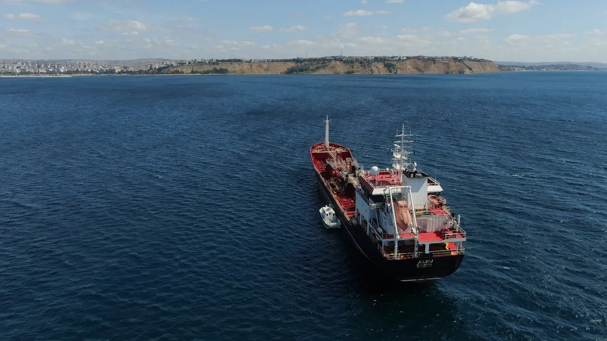 Marmara'daki gemi kazası soruşturmasında şok rapor: Kaptan uyuyordu, vardiyada tecrübesiz zabit tek kaldı-5