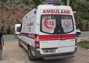 Antalya’da kontrolden çıkan otomobil uçuruma yuvarlandı:1 yaralı