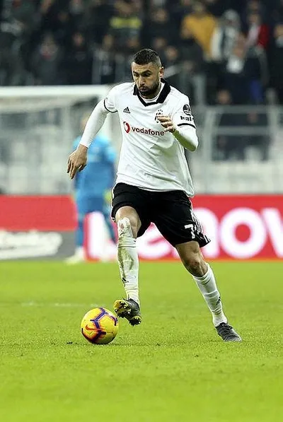 Burak Yılmaz’a Lecce kancası-1