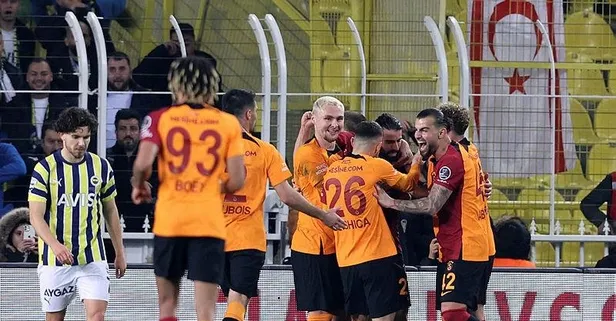 Galatasaray Süper Lig'de ilk 7 sıra içindeki takımlara geçit vermeyerek lider oldu