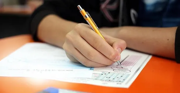 YKS ilk kaç dakika çıkılmaz? TYT'den en erken saat kaçta çıkılıyor? 165 dakika kaç saat eder?