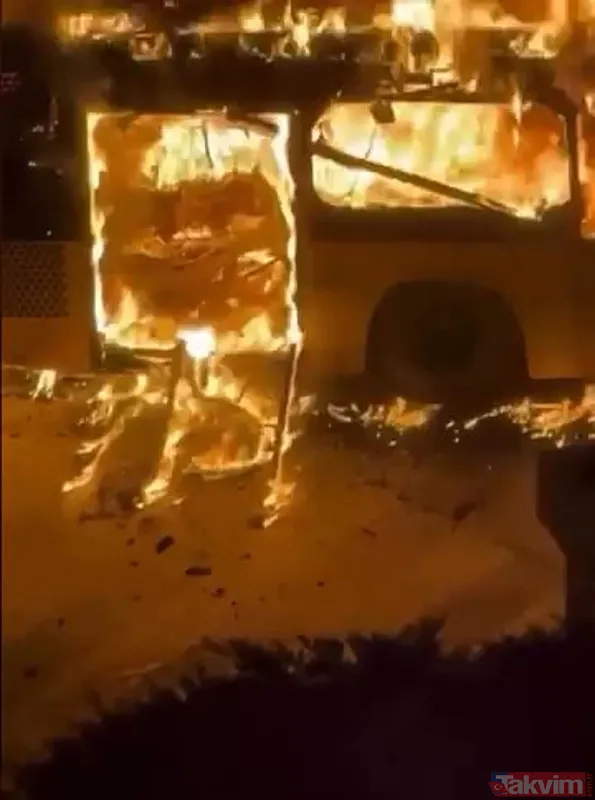 Avcılar'da İETT otobüsü alev topuna döndü - 1