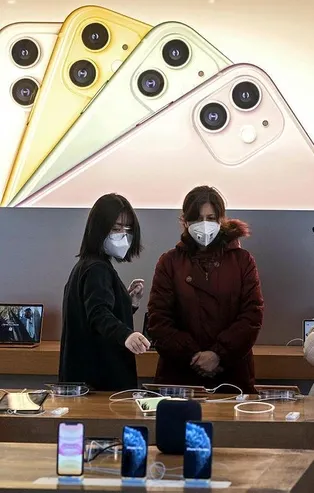 Apple'dan son dakika Çin kararı! Koronavirüs nedeniyle mağazalarını kapatmıştı...