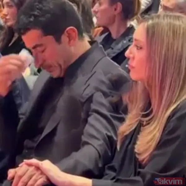Kenan İmirzalıoğlu gözyaşlarına hakim olamadı! Sinem Kobal elini bir an olsun bırakmadı - 4