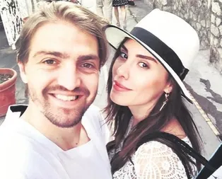 Caner Erkin, Instagram hesabından eski eşi sunucu Asena Atalay ve oğlu Çınar ile ilgili açıklama yaptı