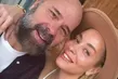 Sosyal medyada takipleşmeyi sürdürüyorlar ama... Esat Yontunç ile Hande Gülşen evlerini ayırdılar iddiası!