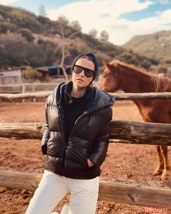 Derya Uluğ yaşadığı kabusu anlattı! O hastalığı hakkında konuşan şarkıcının itirafı olay oldu duyan şaştı kaldı - 12